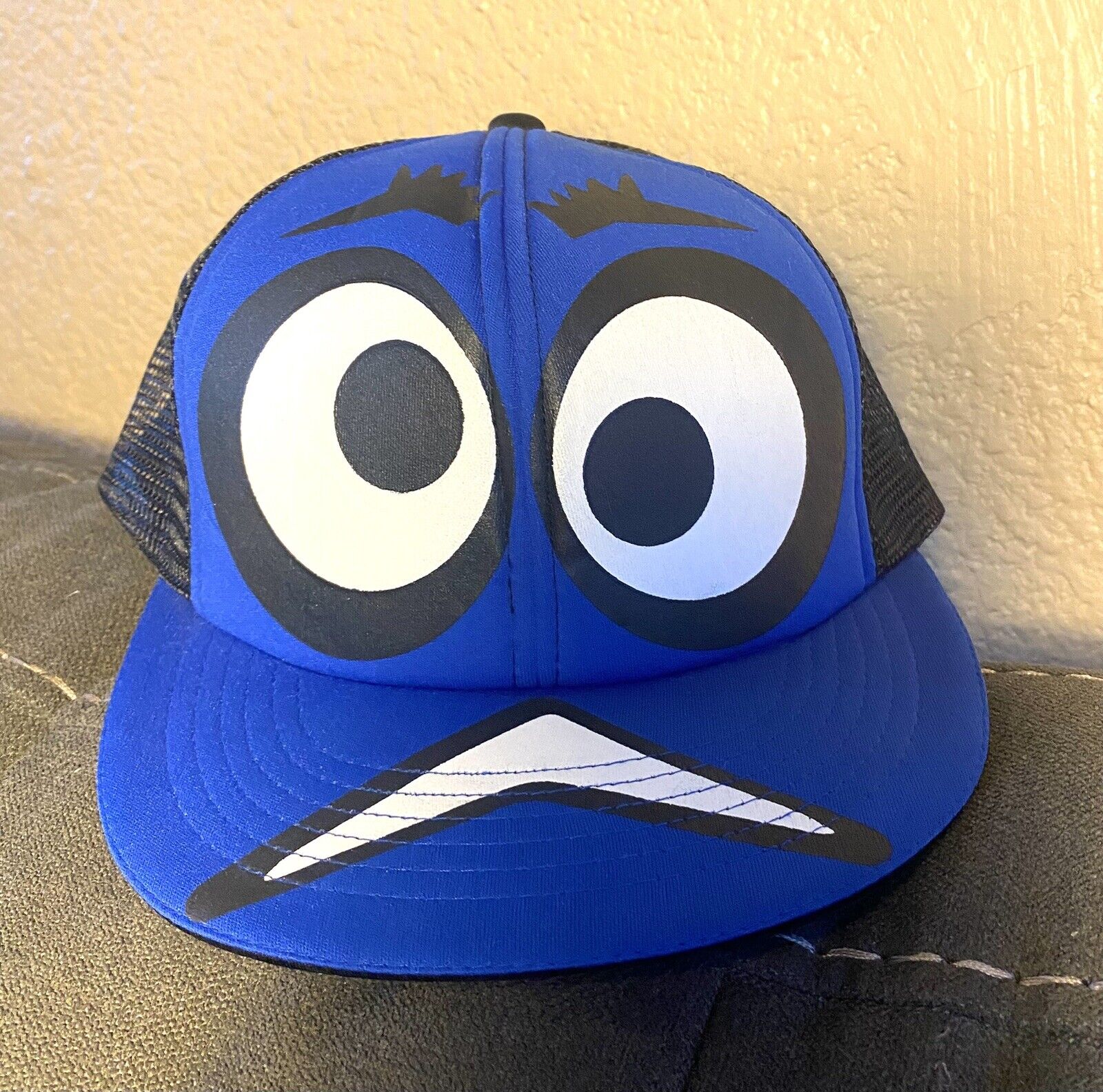 Picture 1 of 4