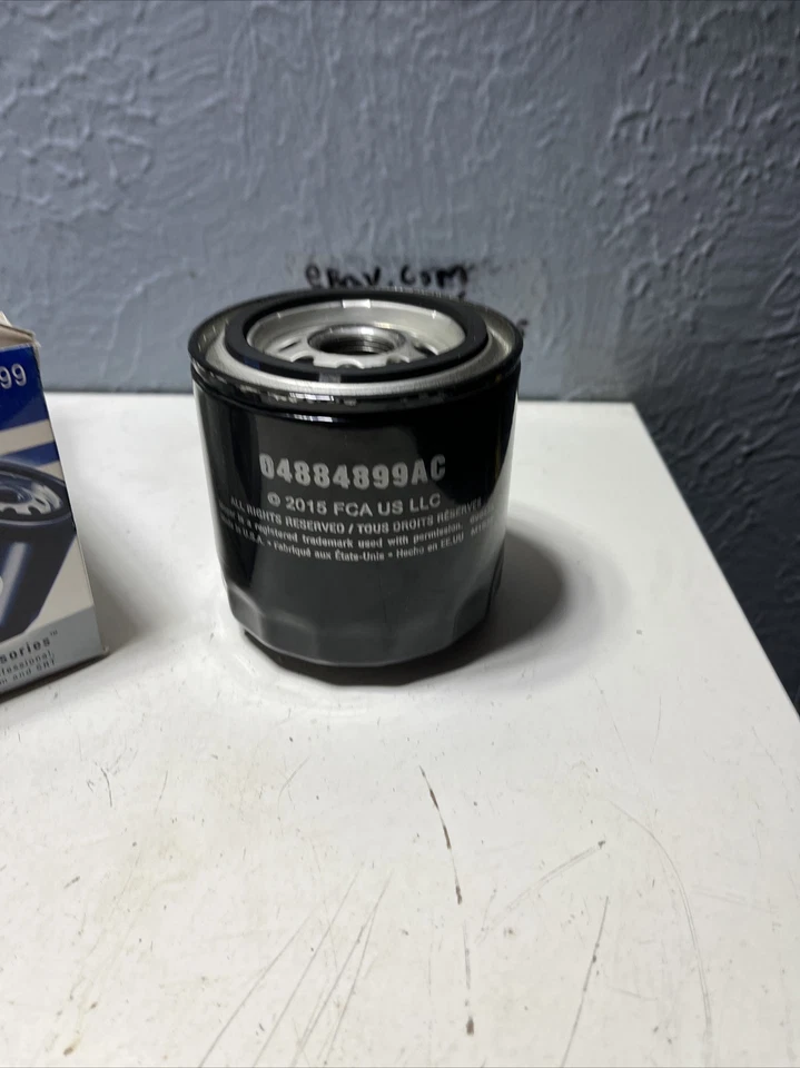 Filtro de óleo Mopar MO-899 para Dodge Ram 1500 2500 - Imagem 2 de 4