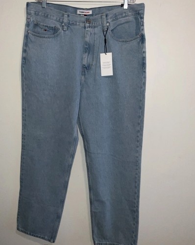 TOMMY HILFIGER SKATER JEAN BAGGY LIGHT WASH SIZE 36X32 NWT