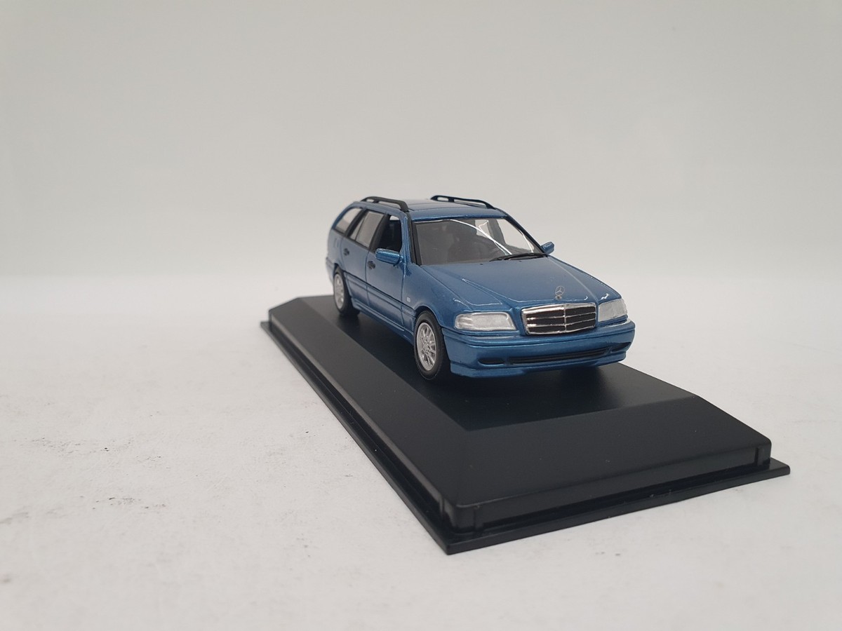 1/43 MEGA RARE MERCEDES-BENZ C180 T-MODELL S202 1997 MINICHAMPS
