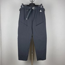 Nike ACG Women  s Black Nylon Multi-Pocket Cargo Outdoor Pants   Size M