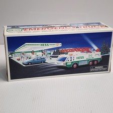 1996 Hess Rescue Truck Lights & Sounds Collectible NOB
