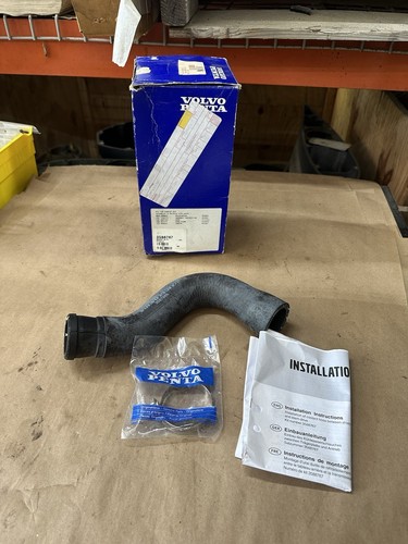 OEM VOLVO PENTA HOSE KIT PN# 3588767 / PN# 3587966 (B-85) - 第 1/4 張圖片