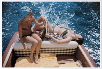 Slim Aarons kleines Poster ''La Dolce Vita: Vuccino & Rava, Capri'' ungerahmt