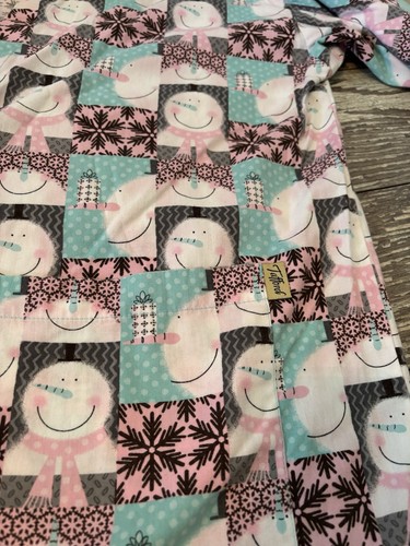 Preowned Tafford Women’s Scrub Jacket, Button down, Size M, Snowmen &Snowflakes - Picture 8 of 11