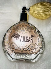 NEW PRETTY VULGAR Glitter Dust POWDER SPRAY Face, Hair & Body .42oz Full Size