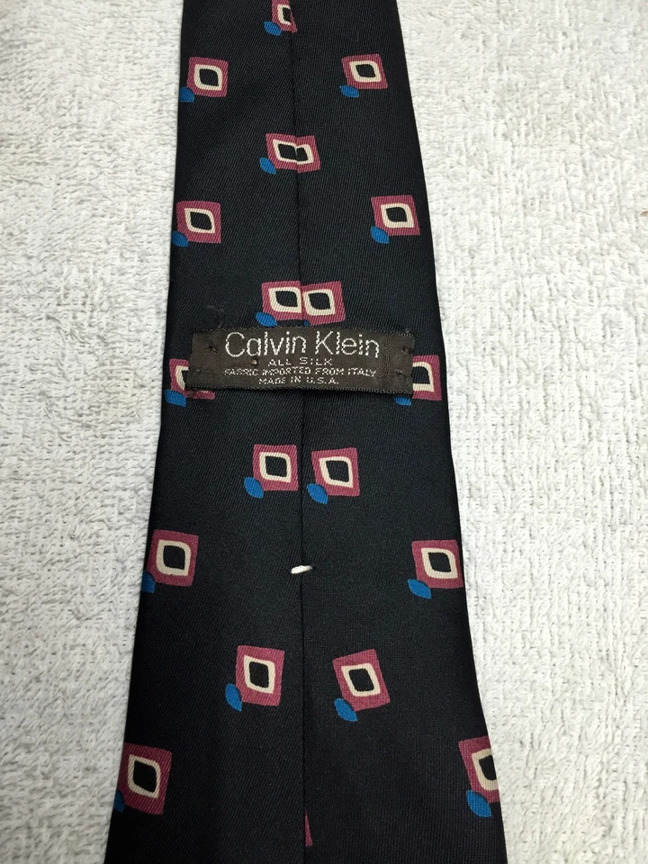 CORBATA CALVIN KLEIN HOMBRE NEGRO AZUL Y ROJO 3,5 X 59 Foto 4 de 4