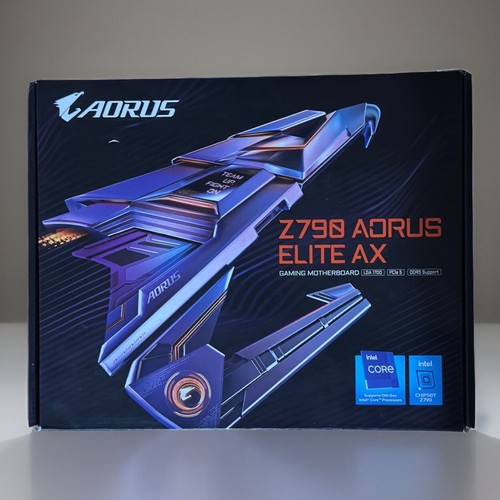 GIGABYTE Z790 AORUS ELITE AX LGA 1700 -READ DESCRIPTION - Picture 5 of 20