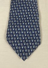 Vineyard Vines Blue Flores Print Made In USA Silk Tie.