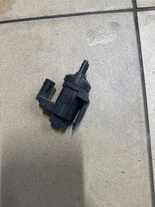 BMW 7 G11 G12 2018 Diesel 235kW Vakuumventil Unterdruckventil Magnetventil