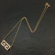 EGA GIVENCHY GG Logo Rhinestone Plate Gold Tone Pendant Necklace/9BL1163