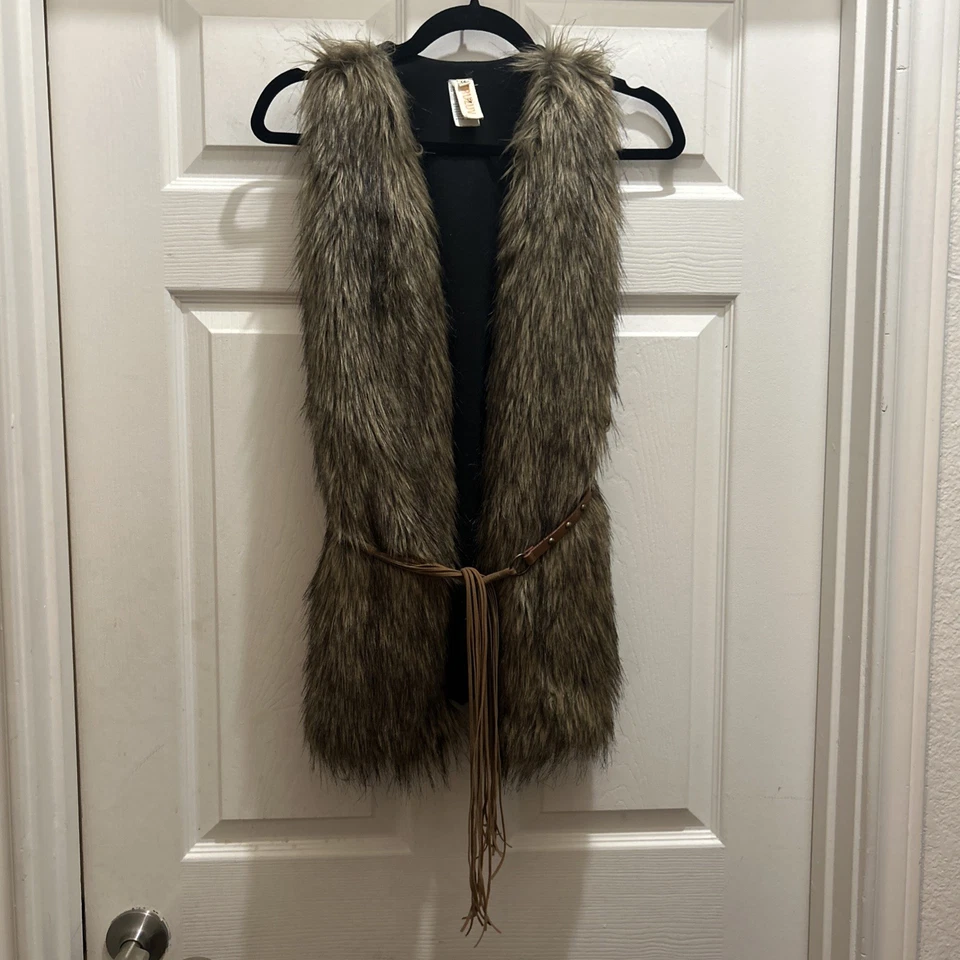 Chaleco de piel sintética Truluv con cinturón, marrón, niñas talla: 14, frente abierto, forro negro Foto 2 de 4