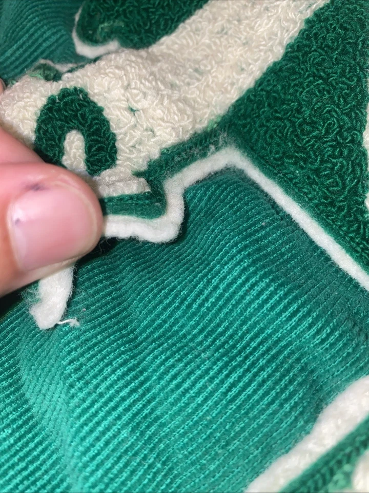 Antigo Cheerleader Michigan State Spartans uniforme de veludo anos 70 NCAA enorme patch - Imagem 3 de 4