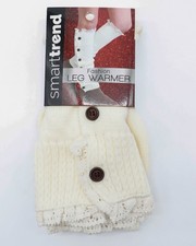 'Smarttrend' White crochet knitted short leg warmers w/ lace trim, Y2K