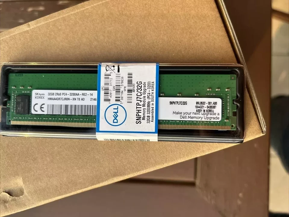 NEW Dell SNPHTPJ7C/32G AB614353 32GB 2Rx8 DDR4 PC4-3200 RDIMM Server RAM Memory - Image 1 of 3