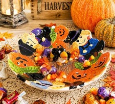 Vintage Artmark Halloween Candy Dish Scarecro...
