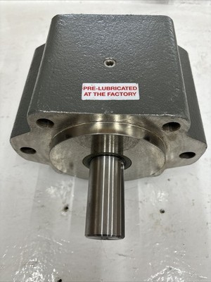 Zero-Max OHLA 800-01-P Overhung Load Adapter SAE C. 1.5  Male Keyed X 14T Spline