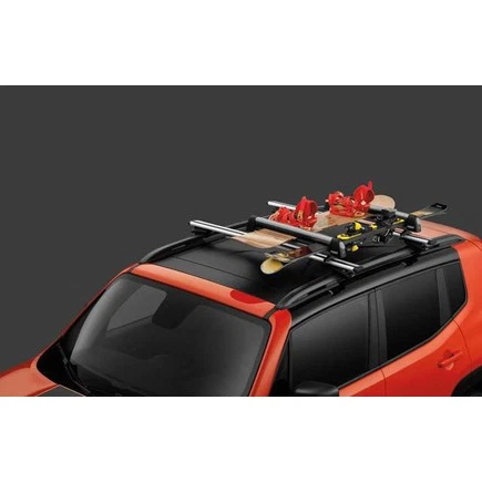 Portaequipajes de techo Mopar TCS92725 puede contener esquís y tablas de snowboard Foto 2 de 4