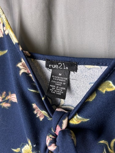 RUE 21 Navy Floral V Neck Sleeveless Adjustable Strap Wide Leg Jumpsuit Sz M - Picture 4 of 19