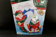 Design Works 5084 Santa's Elves Felt Applique Christmas Stocking Kit Wish List