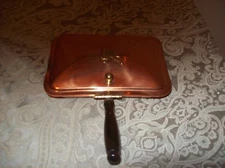 VINTAGE COPPER SILENT BUTLER ASHTRAY WOOD HANDLE