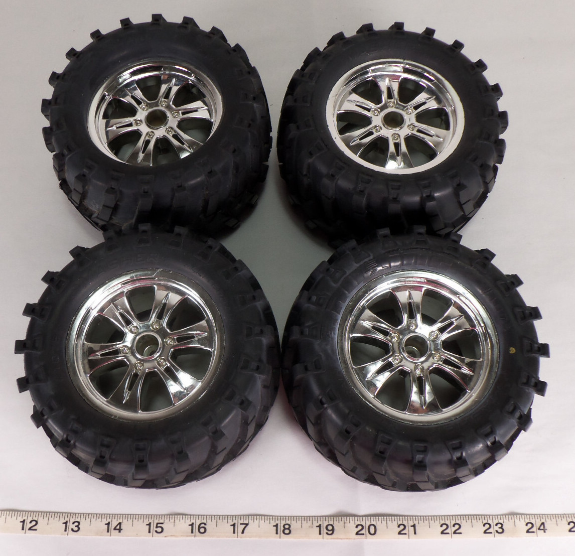 Set of 4 Max Masher All Terrain Pro-Line 1075 Tires with Wheels for RC Truck Car
