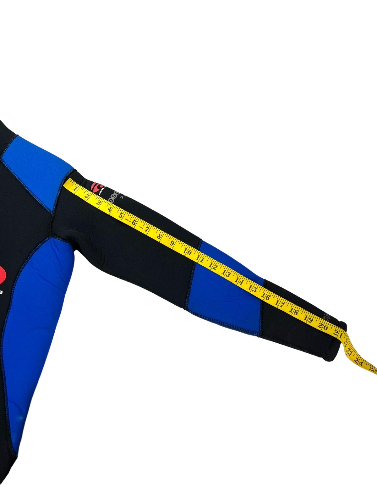 PINNACLE Escape 7 MM Black Blue Zip Front Long Sleeve Shorty Diving