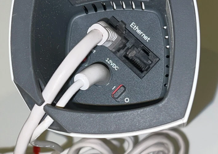 Linksys Velop WHW03 Tri-Band Wi-Fi System  W/ Original Charger & Ethernet Cable - Image 4 of 4