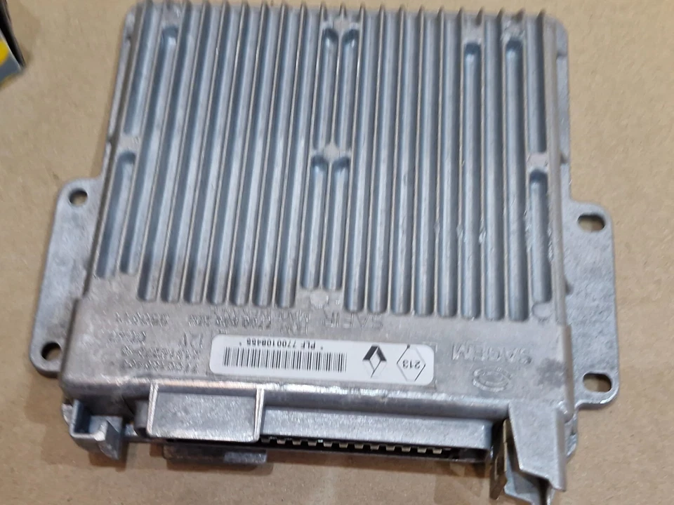 Renault Clio Engine Control Unit ECU 7700108455 7700866295 Genuine NEW OEM - Image 3 of 4