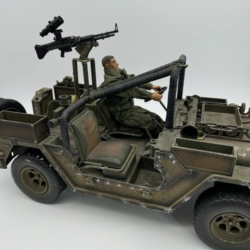FIGURA JEEP MUTT ESCALA 1/6 JUGUETES SIGLO 21 1999 SELLO NAVY M151-A2 OPERACIONES ESPECIALES - Imagen 5 de 12