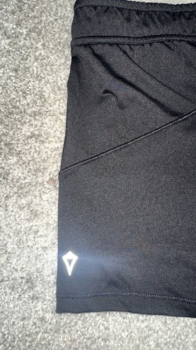Ivivva By Lululemon Girls Athletic Shorts Black Size 14 - Picture 4 of 5