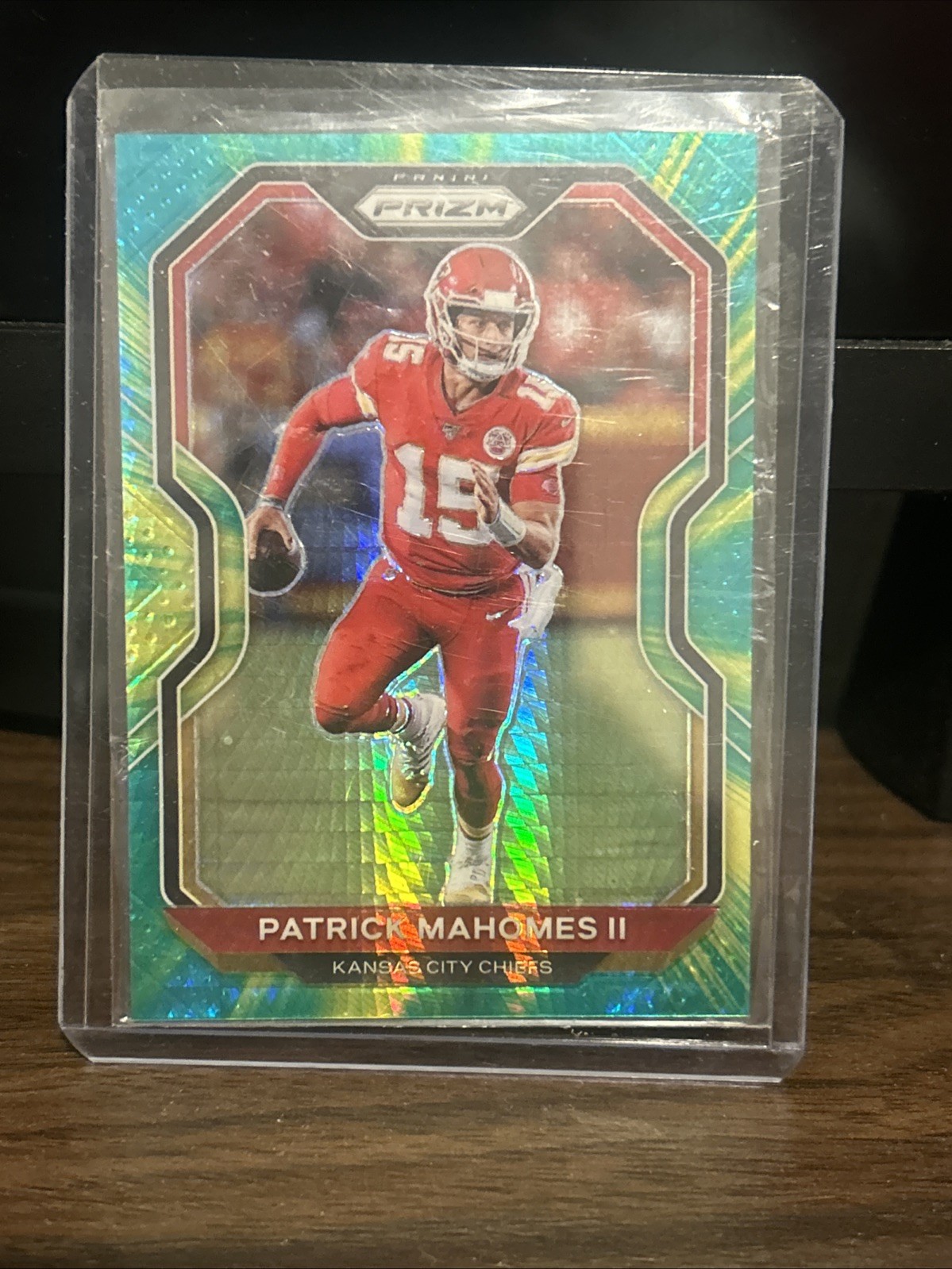2020 Panini Prizm - Patrick Mahomes II #124 Hyper Prizm /175