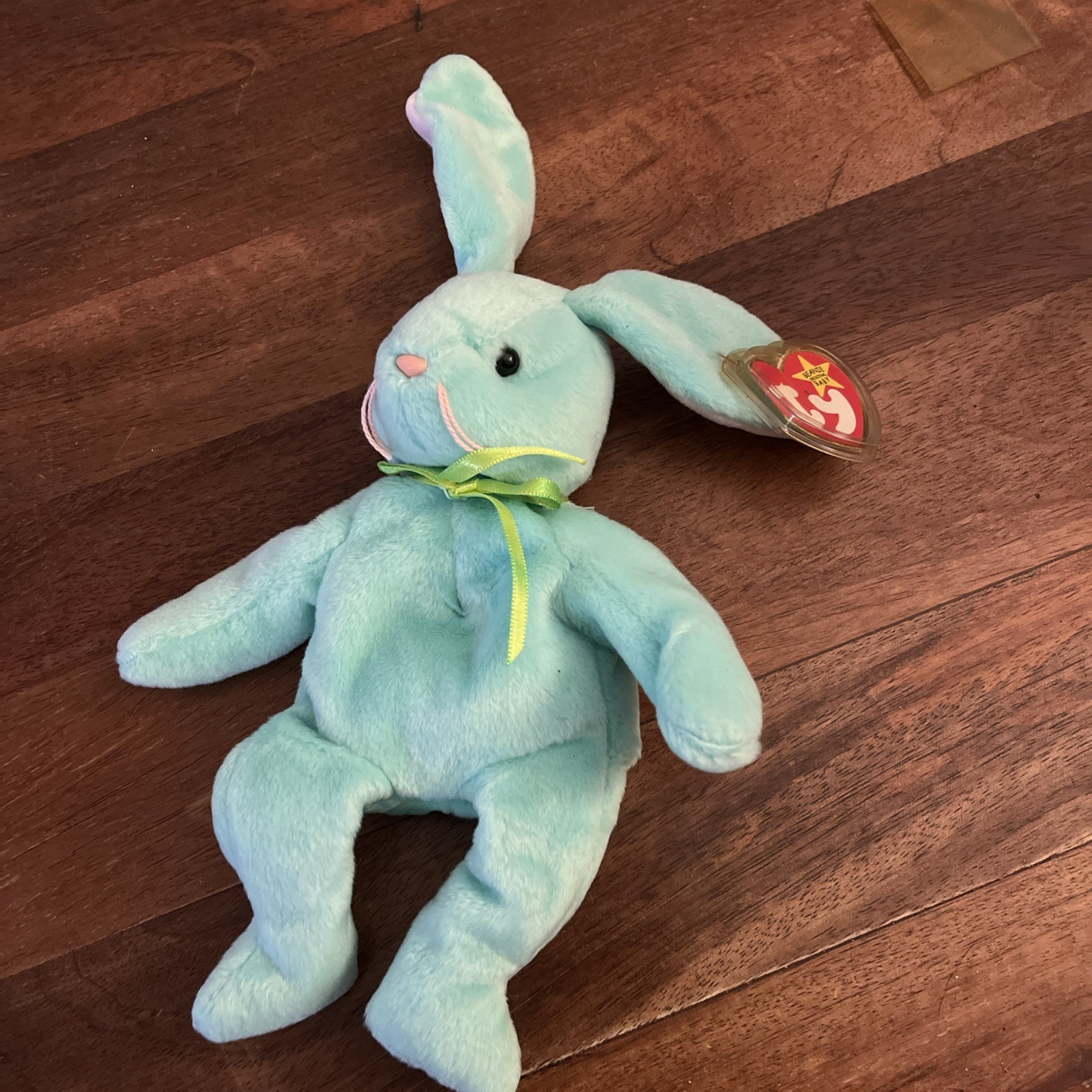 TY Hippity Beanie Baby Retired 1996 Bunny Rabbit with tags