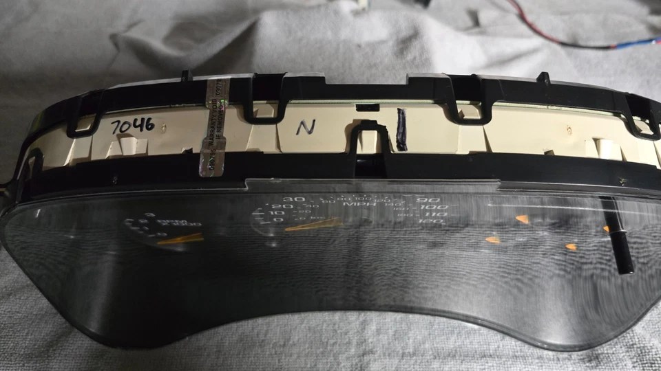 Silverado Sierra Tahoe Suburban Yukon Avalanche Gauge Cluster 2003-2005 Foto 4 de 4