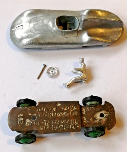 2026 AFFORDABLE  GIFT VINTAGE  DINKY 236 CONNAUGHT by MECCANO   Model Kit   (2)