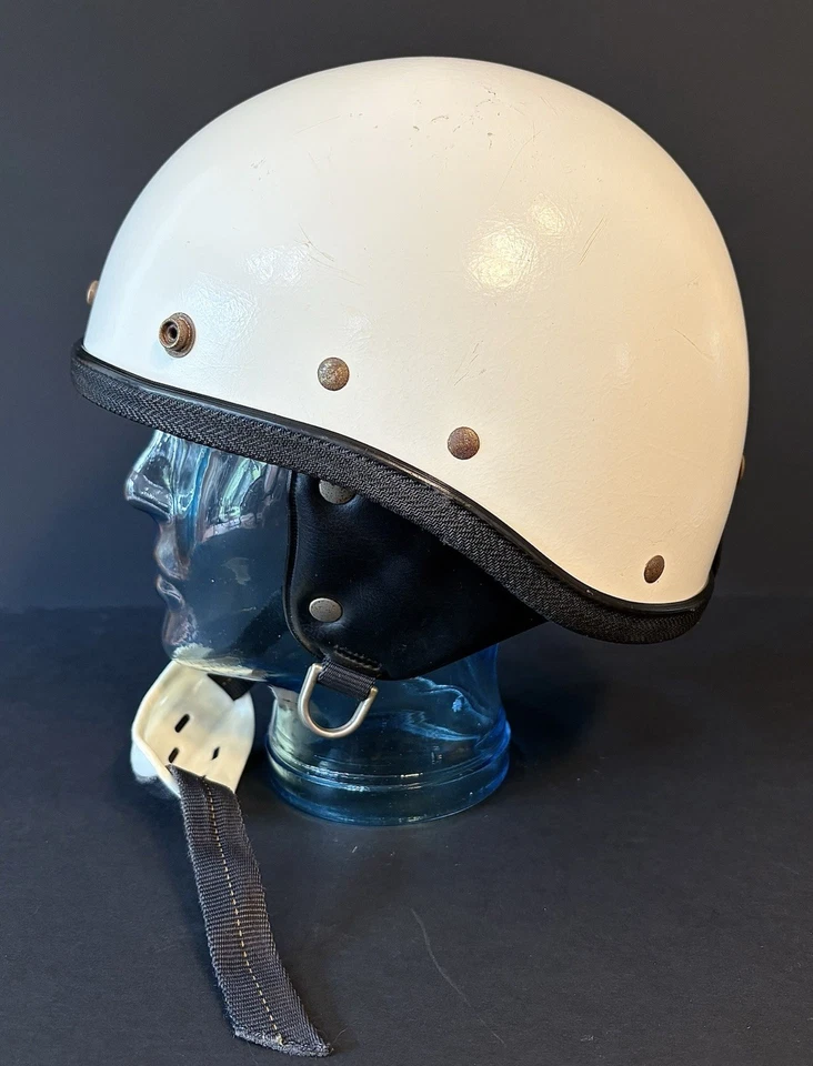 老式 50 年代 60 年代 Buco 旅行者摩托车碰撞半头盔可调节尺寸白色 — 第 2/4 张图片