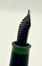 Graf Von Faber-Castell Classic Füllfederhalter – Platiniert, Mit 18 Karat Goldfeder (Federbreite F)