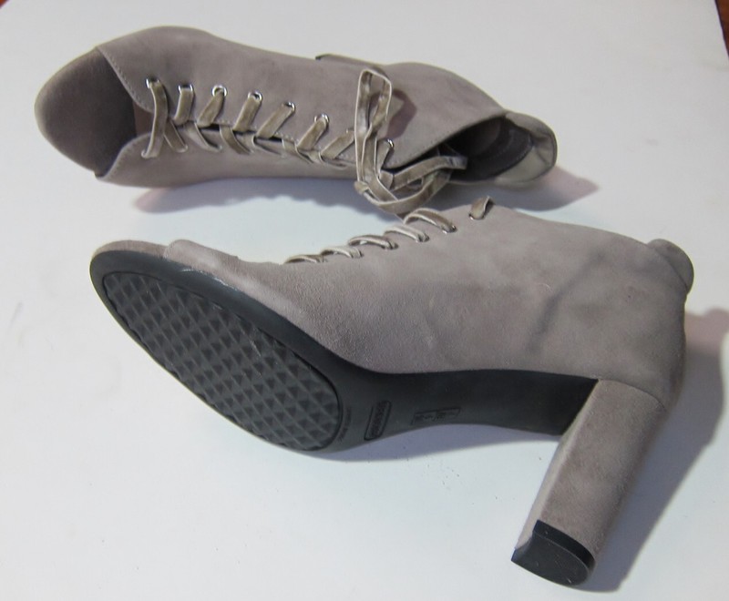 Tan 3” heel boots, Aerosoles, used but very good condition, size 9.