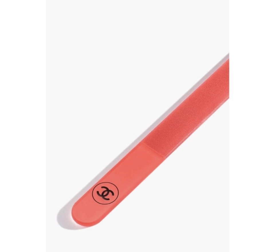 Chanel CODES COULEUR - LA LIMA DE UÑAS - PREMIERE DAME NUEVO Auténtico EN CAJA Coral Foto 2 de 4