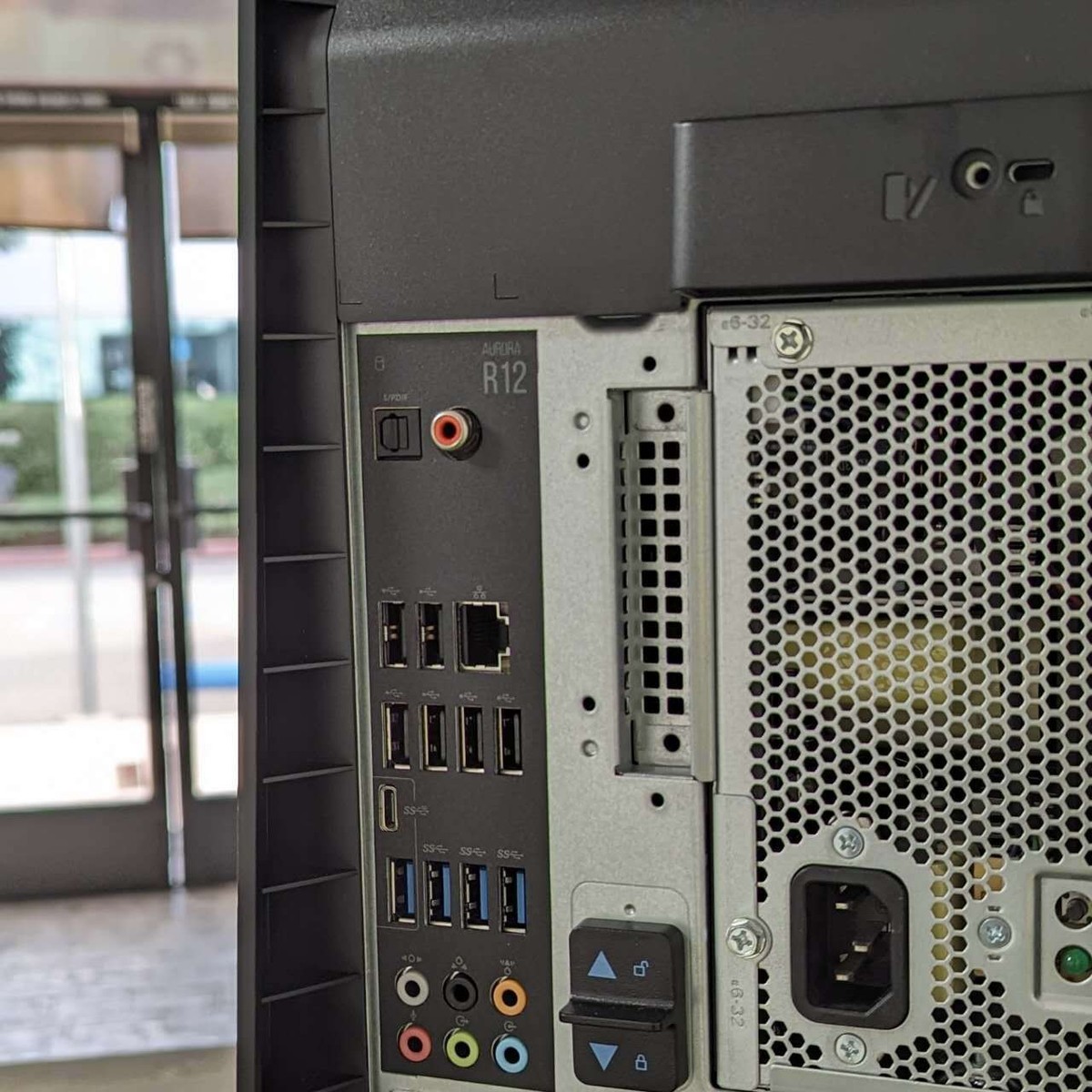 Alienware R12 Gaming PC i7-11700KF RTX 2080 32GB RAM 1TB SSD