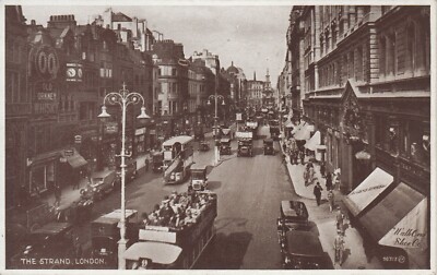 14/Post Card - London / The Strand