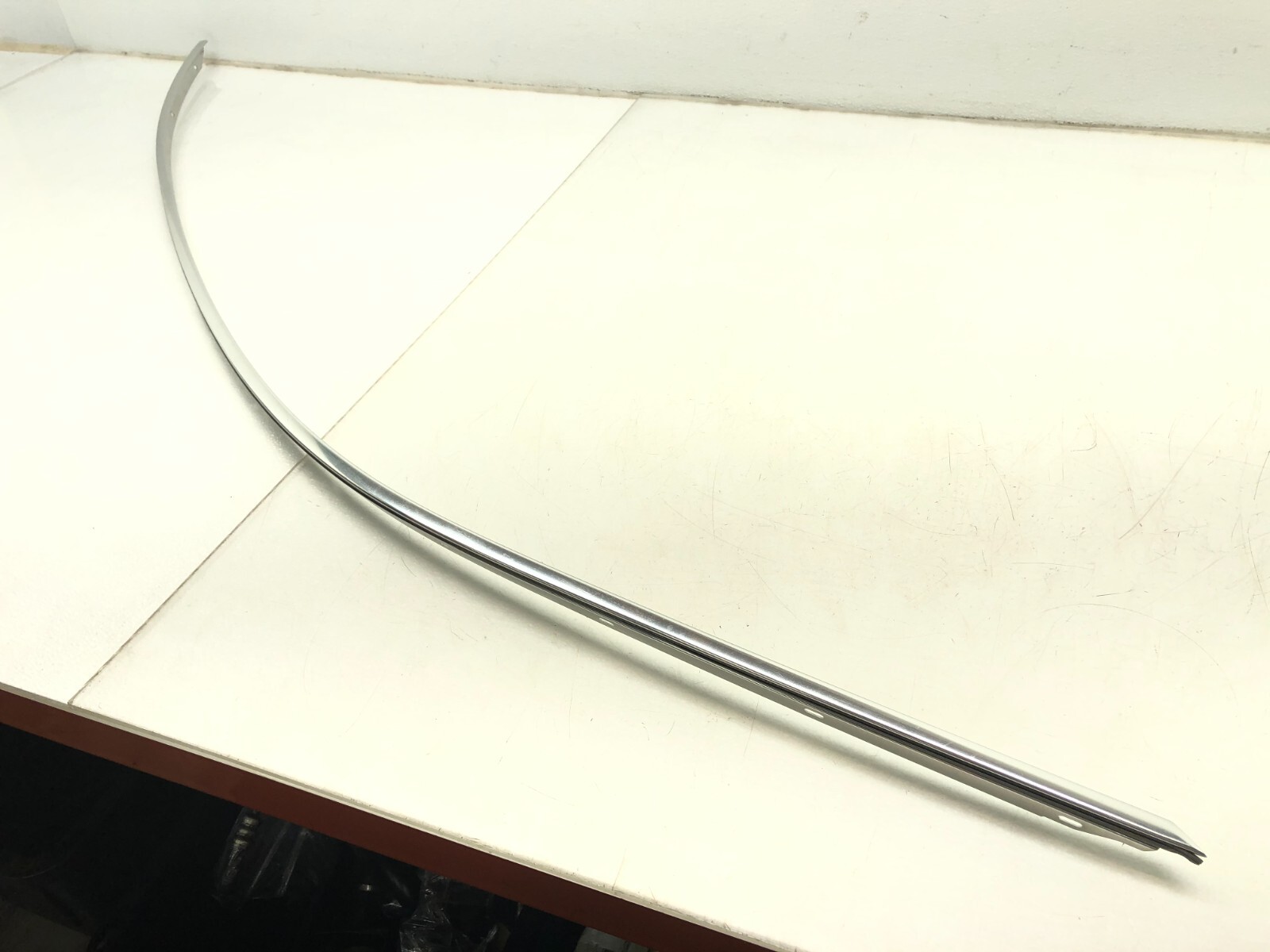 2014-2017 MASERATI GHIBLI S LEFT DRIVER ROOF WINDOW MOLDING TRIM CHROME OEM.