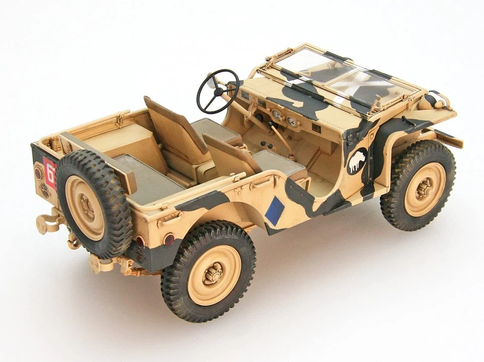 EBBRO 1:24 KIT AUTO MILITARE JEEP BRC 40 BRITISH TROOP ART 25018 - Immagine 3 di 3