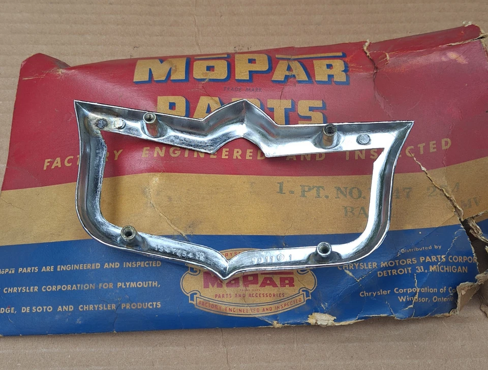 1951 1952 DeSoto S15 Deluxe Custom NOS MoPar Hood MEDALLION BEZEL - Image 3 of 3