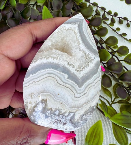 Crazy Lace Agate Flame - 3.5" White Mexican Crazy Agate Flame Carving - High - Picture 3 of 10