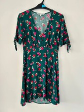 Women's Apricot Dress Size 8 Green Floral Short Sleeve Feminine Boho Tea Dress