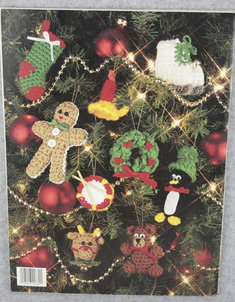 Lot of 4 Christmas Crochet Ornaments Tree Trimmers Angels Newborn Outfit Pattern - Image 4 of 4
