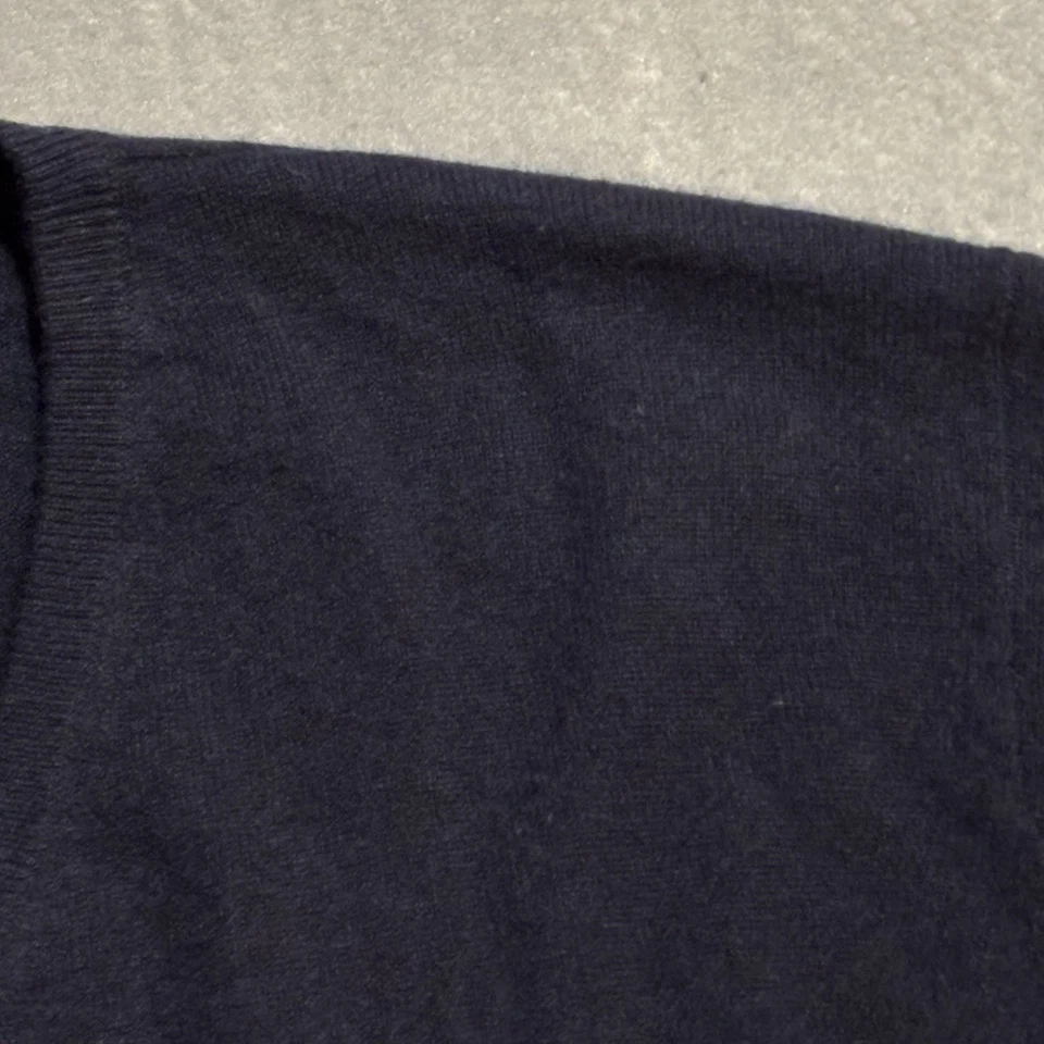 Suéter JOS.A.BANK Hombres Talla XL Negro Cachemira Enérgica Noche Preppy Cuello en V L/S Foto 3 de 4