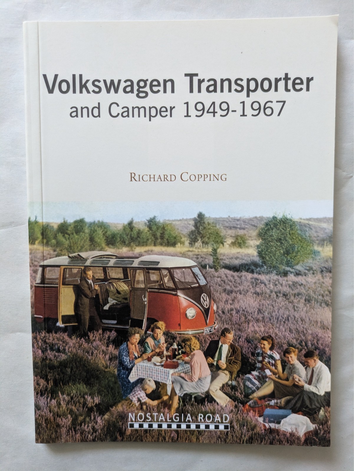 VW Transporter and Camper 1949-1967 (Classic Marques) by Richard Copping