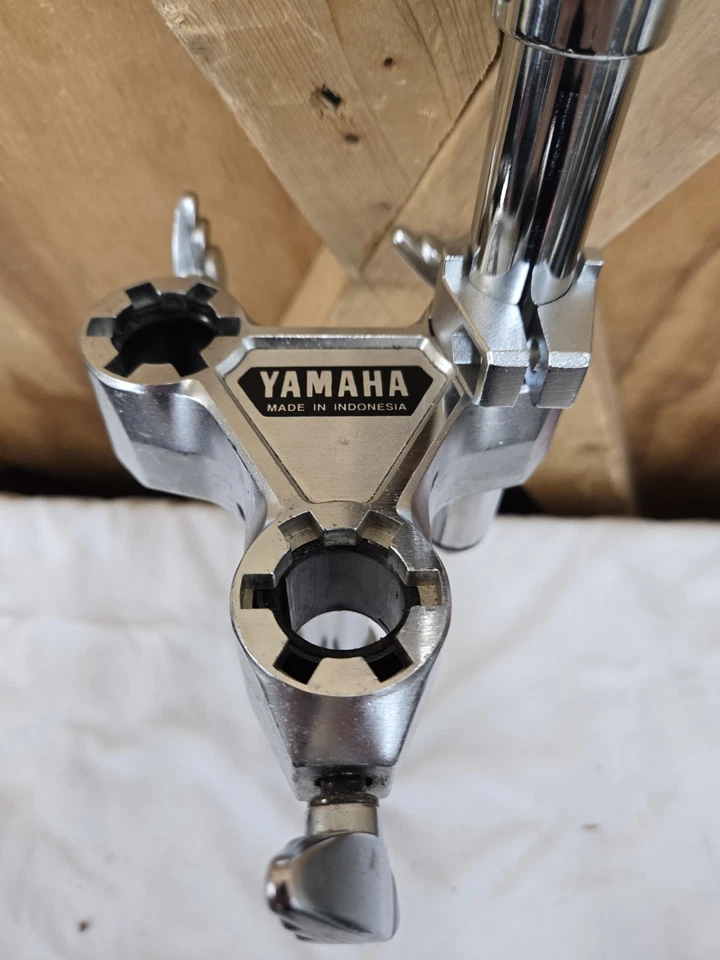 Yamaha TH945A Bass Drum Single Post 3 Hole Tom Holder With 1 CL945A Tom Mount - Image 2 of 4